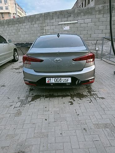 вложений: Hyundai Elantra: 2019 г., 2 л, Автомат, Бензин, Седан — 3