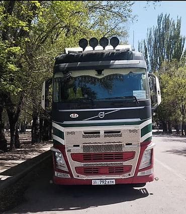 7a fe: Тягач, Volvo, Тентованный — 1