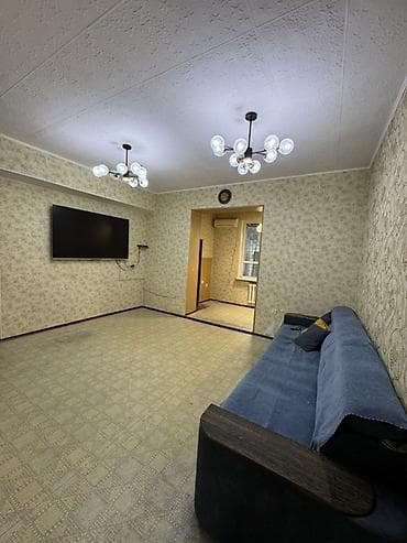 256 м², 6 комнат, Утепленный, Бронированные двери, Балкон застеклен at lalafo.kg 256 м², 6 комнат, Утепленный, Бронированные двери, Балкон застеклен