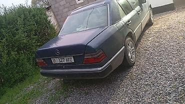 Mercedes-Benz W124: 1991 г., 2.2 л, Механика, Бензин, Седан