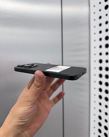 m5 pro: IPhone 15 Pro, Б/у, 256 ГБ, Black Titanium, Защитное стекло, Чехол, В рассрочку, 92 % — 4