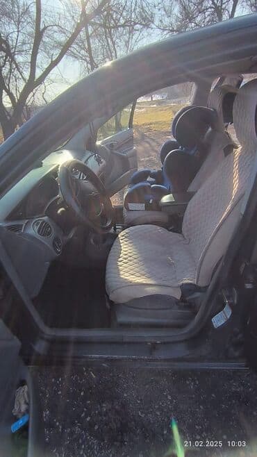 ош опел астра: Ford Focus: 2002 г., Автомат, Бензин, Седан — 14