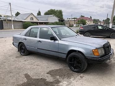 Mercedes-Benz W124: 1986 г., 2.3 л, Механика, Бензин, Седан