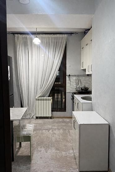 аренда квартир 15000: 1 комната, Риэлтор — 4