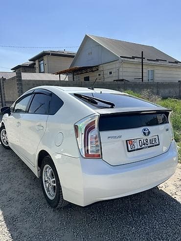 тайота пр: Toyota Prius: 2012 г., Гибрид, Лифтбек — 8