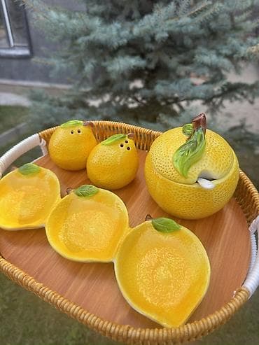 лимонный соус: Керамический лимонный набор для сервировки стола Состав: - Сахарница — 2