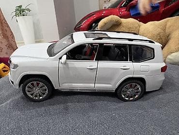 forward apache: Игрушечная модель автомобиля SUV (кроссовер/внедорожник), масштабный — 1