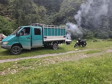 hyundai грузовик: Mercedes-Benz Спринтер: 2001 г., 2.2 л, Механика, Дизель, Пикап — 1