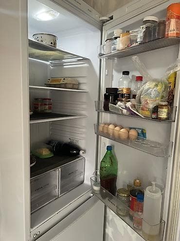 Техника жана электроника: Муздаткыч Biryusa, Эки камералуу — 3