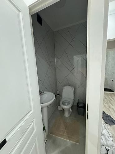 улан мкр: 2 комнаты, 67 м², 106 серия, 6 этаж, Евроремонт — 5