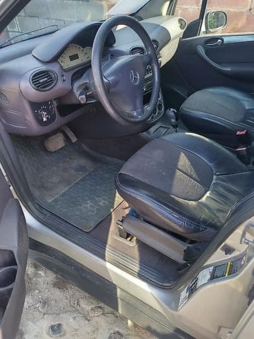 sl 55: Mercedes-Benz A-Class: 2003 г., 1.4 л, Автомат, Бензин, Хэтчбэк — 6