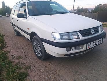 Унаа: Volkswagen Passat: 1995 г., 1.8 л, Кол менен иштөөчү, Бензин, Универсал — 2