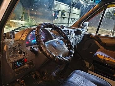 котализатор ош: Mercedes-Benz Sprinter грузопассажирский Мотор 2.9 тд. Каробка тд — 5