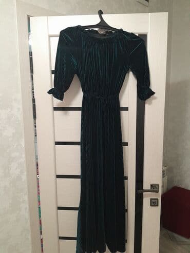 Вечернее платье, Классическое, Длинная модель, Велюр, С рукавами, S