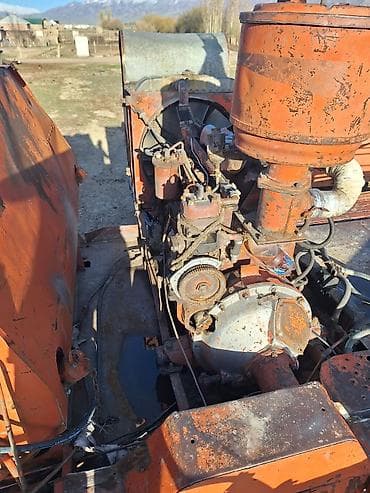 Самоходный кормоуборочный комбайн (силосоуборочный) на базе советской