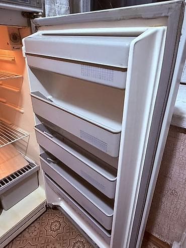 холодильник свечка: Холодильник Минск, Б/у, Двухкамерный, De frost (капельный), 60 * 145 * 65 — 4