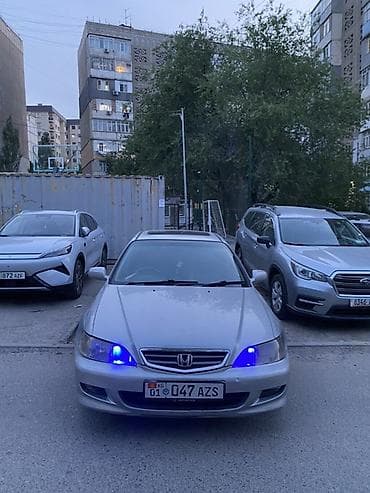 Honda Accord: 2001 г., 2 л, Автомат, Бензин, Седан at lalafo.kg Honda Accord: 2001 г., 2 л, Автомат, Бензин, Седан