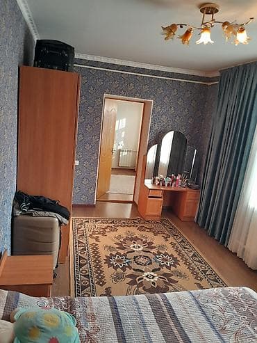 Продаётся частный дом с участком. Основные характеристики: - — 10