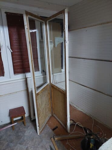 отдам даром сосновка: Деревянные оконные рамы 60×130(одна глухая, вторая с форточкой) со — 3