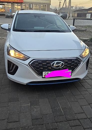 eclipse cross: Hyundai Ioniq: 2020 г., 1.6 л, Автомат, Гибрид, Хэтчбэк — 3
