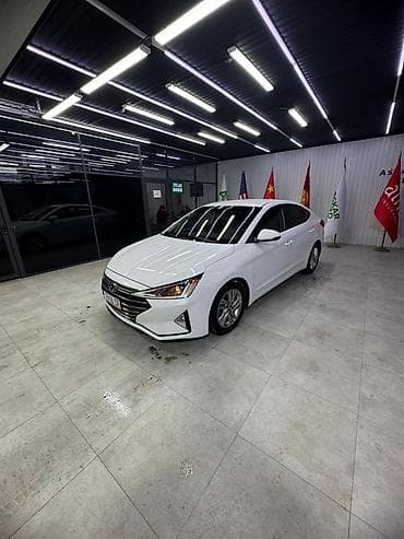 daewoo centra: Hyundai Elantra: 2019 г., 2 л, Автомат, Бензин, Седан — 4