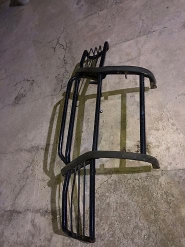 Продаю кенгурятник Тойота Секвойя в хорошем состоянии