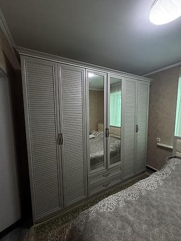 двух спалный кроват: Двуспальная кровать, Б/у, С матрасом, длина - 200 см — 2