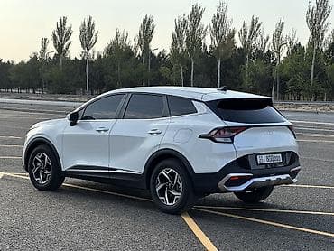 corolla 2016: Kia Sportage: 2022 г., 2.5 л, Автомат, Бензин, Кроссовер — 7