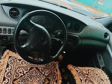 114 3 5: Daihatsu : 2005 г., 1.3 л, Механика, Бензин — 2