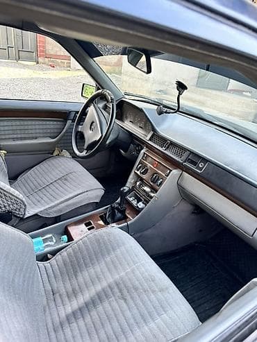 электро автомашины: Mercedes-Benz W124: 1990 г., 2.9 л, Механика, Дизель, Седан — 7