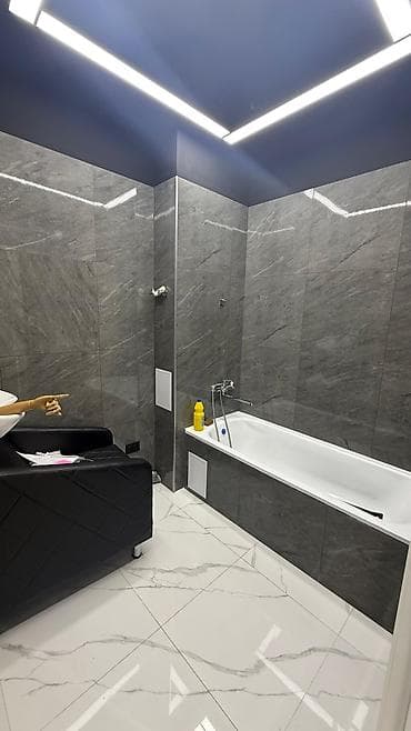 сдаю гараж аламедин 1: СДАЁТСЯ КОММЕРЧЕСКОЕ ПОМЕЩЕНИЕ с ремонтом на 1-ом этаже ‼️ЖД — 5