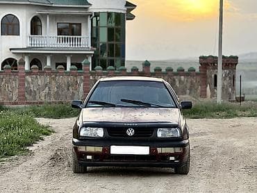 капот нексия 1: Volkswagen Vento: 1993 г., 1.8 л, Механика, Бензин, Седан — 2