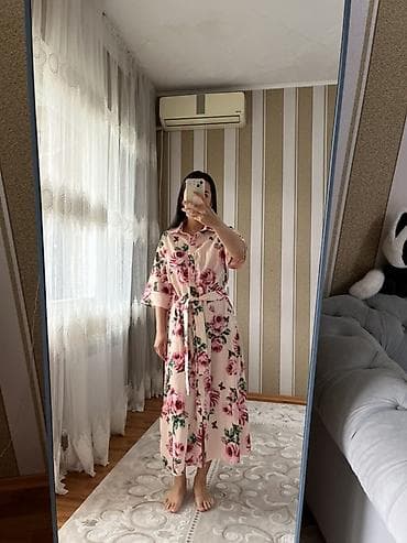 Повседневное платье, Китай, Лето, Длинная модель, Полиэстер, Платье-рубашка, L at lalafo.kg Повседневное платье, Китай, Лето, Длинная модель, Полиэстер, Платье-рубашка, L
