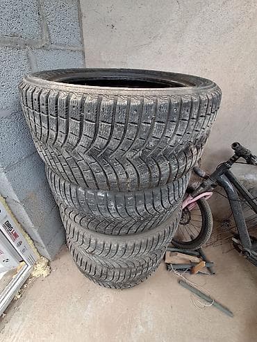 Шиналар 295 / 40 / R 20, Winter stud, Колдонулган, Комплект, Жол тандабастар (АТ/МТ), Michelin — 2