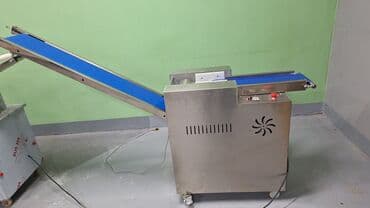 в связи с закрытием кафе продам оборудование: Cтанок для производства: Пельмени, Новый, В наличии — 5