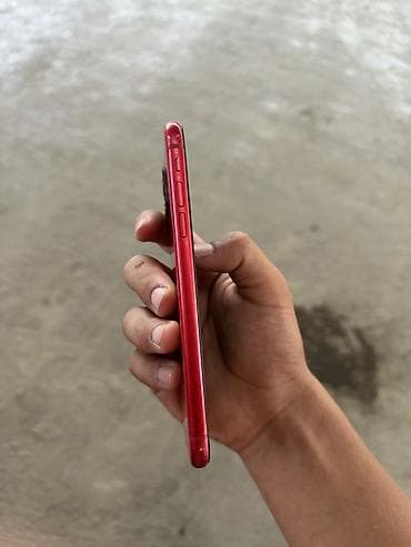 iphon 5: IPhone 11, Б/у, 64 ГБ, Красный, 100 % — 3