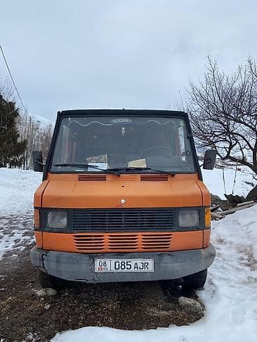 скутер на воду: Грузовик, Mercedes-Benz, Стандарт, Б/у — 3