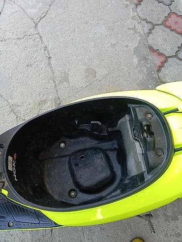 Кумурска мотороллер: Скутер түрү Honda, 50 куб. см, Бензин, Колдонулган — 9