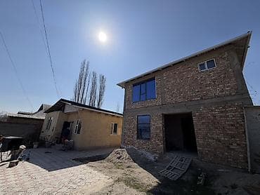 недостроенное: Продается жилой дом с большим участком и хозяйственными постройками — 1