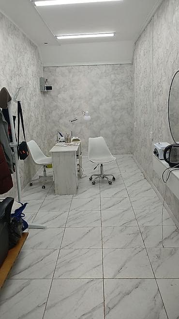 салон красоты ошский рынок: Кабинет для мастера маникюра/бров ближе — 1