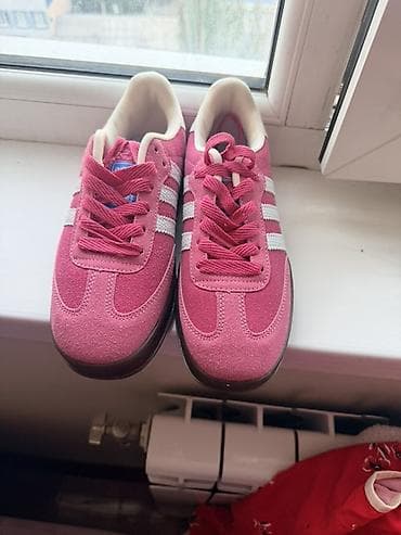 adidas: Кроссовки, 35, 35.5, 36, Adidas, Новый, цвет - Розовый — 1