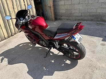 Спортбайк Suzuki, 650 куб. см, Бензин, Взрослый — 5