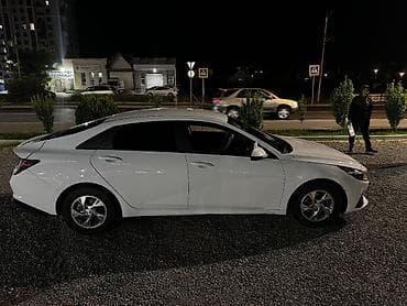 geely galaxy e5: Hyundai Elantra: 2020 г., 1.6 л, Автомат, Газ, Седан — 7