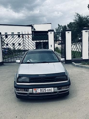 Продажа авто: Volkswagen Vento: 1995 г., 1.8 л, Механика, Бензин, Седан — 4