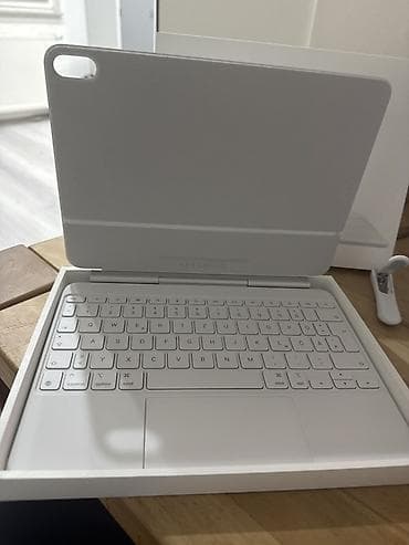 айпад аир: Клавиатура, Apple, Ножничная — 2