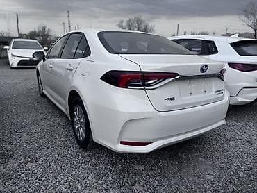 таота каролла: Toyota Corolla: 2021 г., 1.8 л, Вариатор, Гибрид, Седан — 3