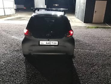 решетка тайота ист: Toyota Yaris: 2010 г., Механика, Бензин, Хэтчбэк — 5