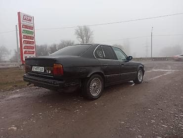 купить авто с пробегом от хозяина: BMW 5 series: 1992 г., 2 л, Механика, Бензин, Седан — 2