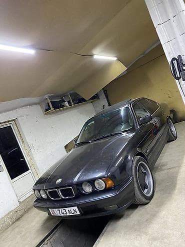 x 7: BMW 5 series: 1994 г., Седан — 6