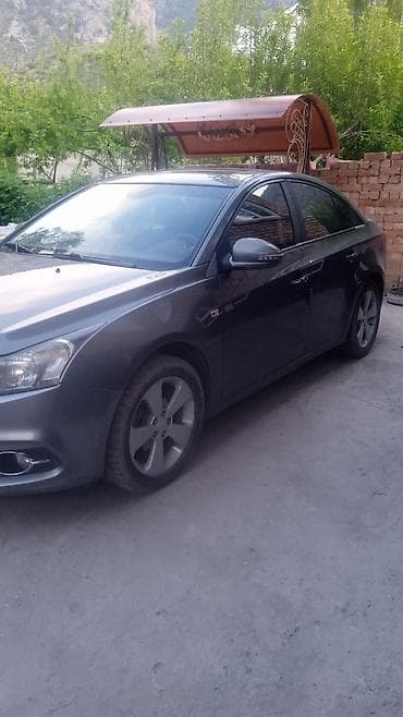 Chevrolet Cruze: 2010 г., 1.6 л, Автомат, Бензин, Седан — 7
